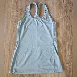 Women's size extra small under armour heat gear racerback tank top aqua blue.